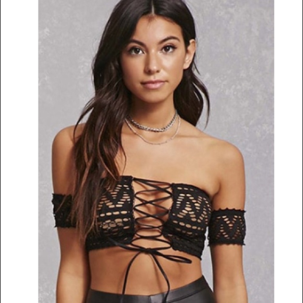 Crop top